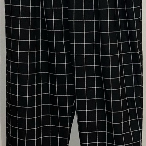 Zara Black & White Plaid Jogger Pants Women’s 13-14 Cropped PocketDrawstring. - Picture 2 of 9